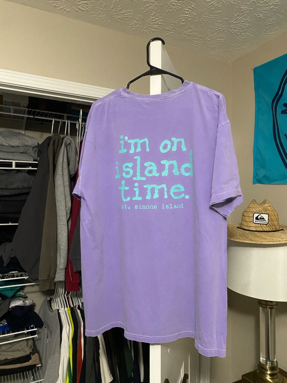 Comfort Colors Lavender "i'm on island time." Graphic Tee - Picture 3 of 4